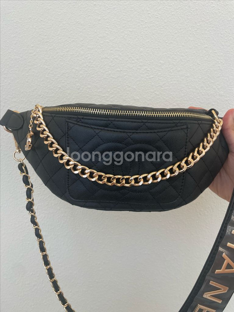 샤넬 크로스백--1