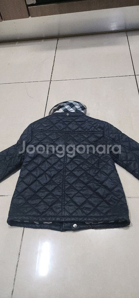 버버리 키즈 퀼팅자켓 3y / 키즈야상 2y--3