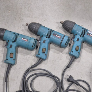 마끼다 유선 임팩렌치 (makita 6904VH) 중고