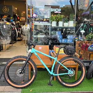 설리 아이스크림트럭 신차급 판매합니다