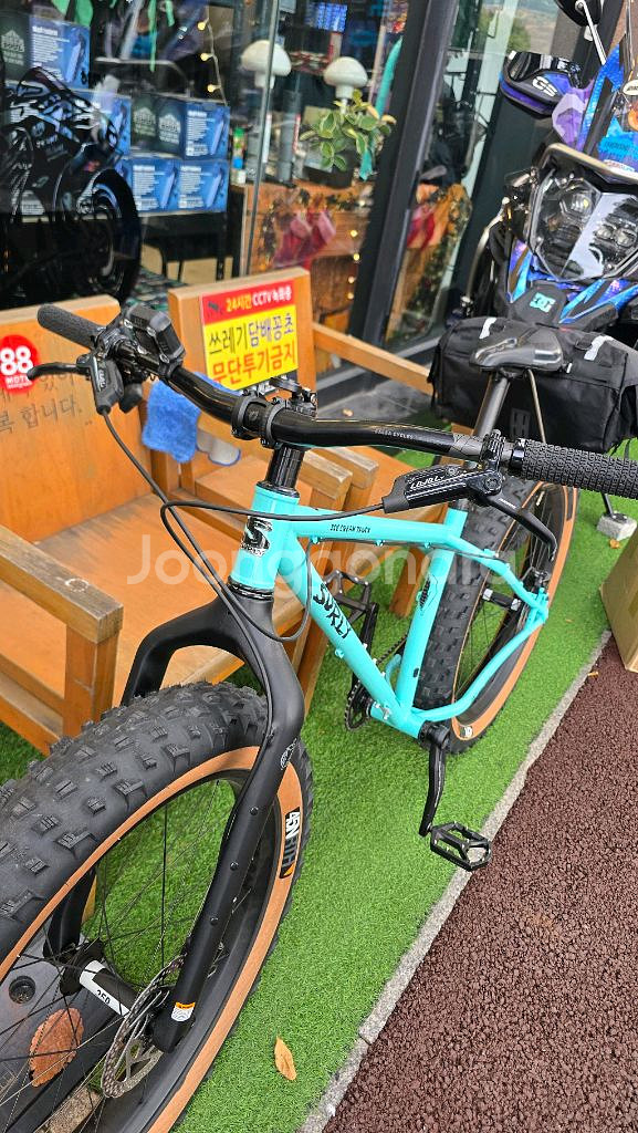 설리 아이스크림트럭 신차급 판매합니다--9