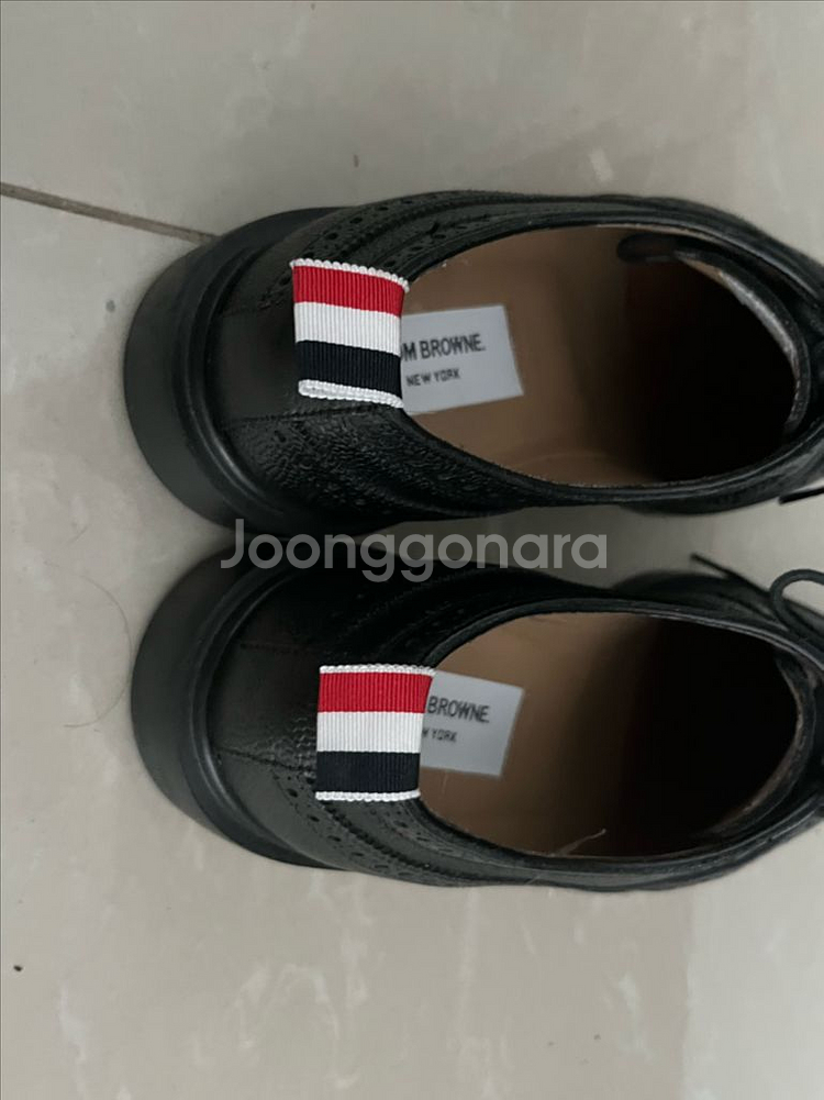 톰브라운 MFD002H 페블레더 구두 260 판매--1