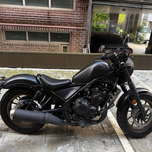 혼다 레블500 무광블랙 가격내리