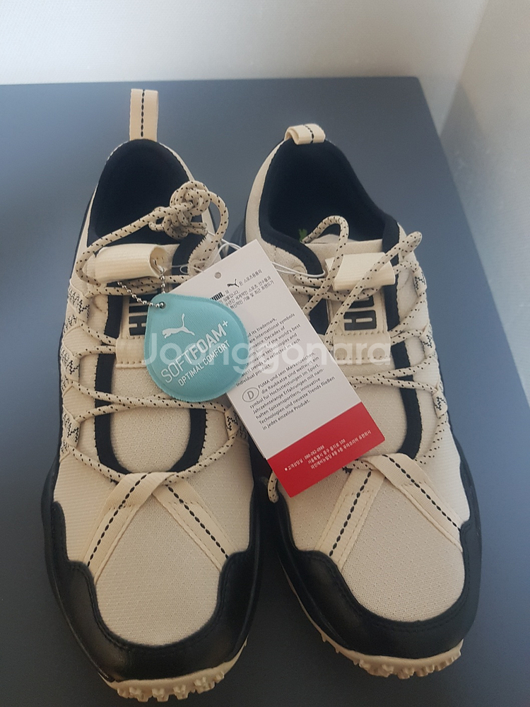 푸마 (PUMA) 엠보 런닝화 265MM--4