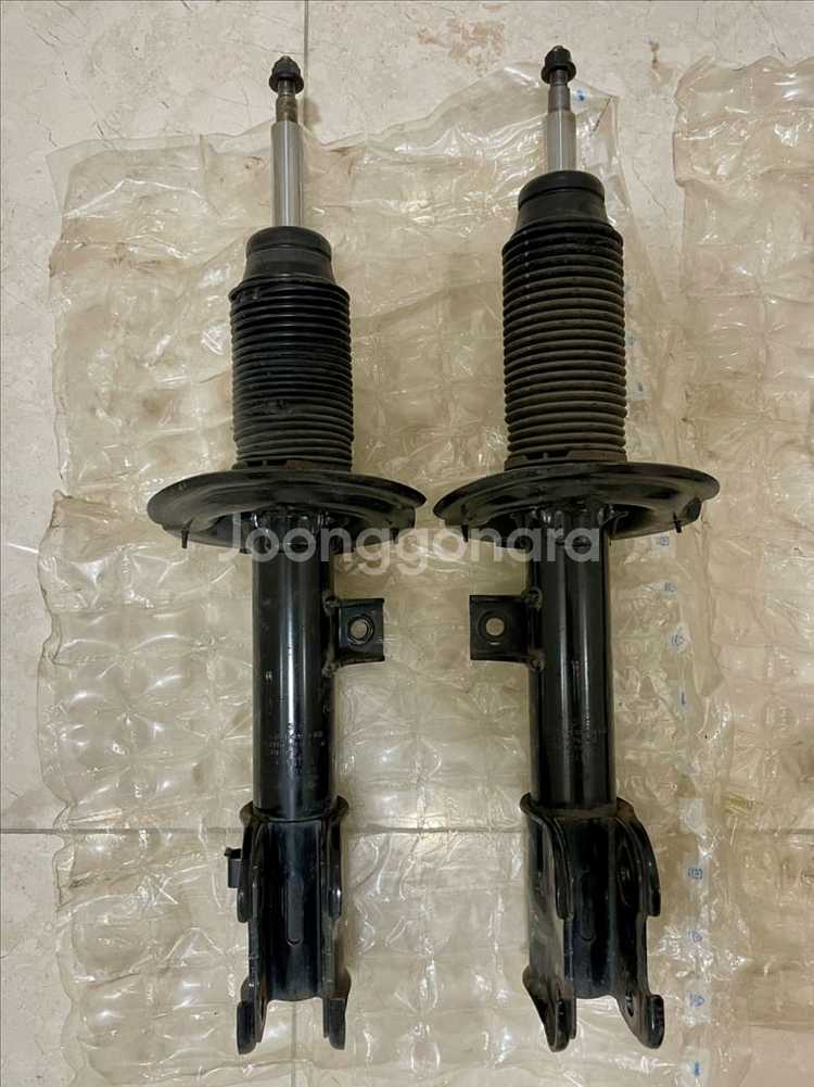 맥스크루즈 4륜용 쇼바 한대분 판매--2