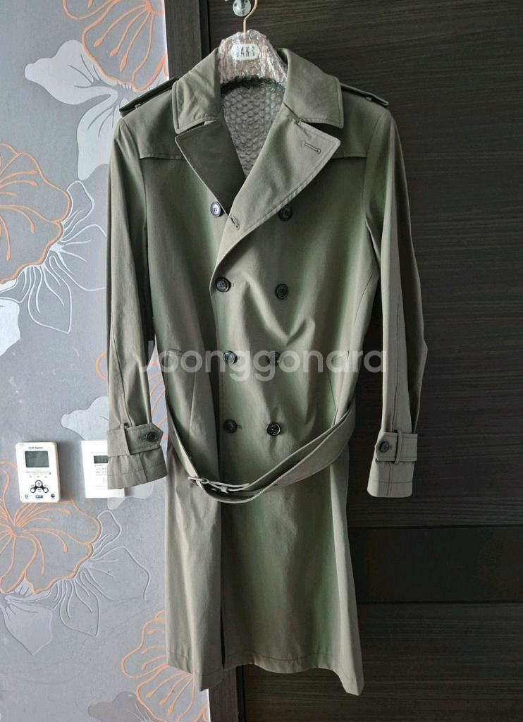 LG패션 닥스 남성용 고급 트렌치코트. 100사이즈--3