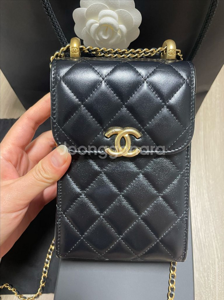 샤넬 폰홀더백--1