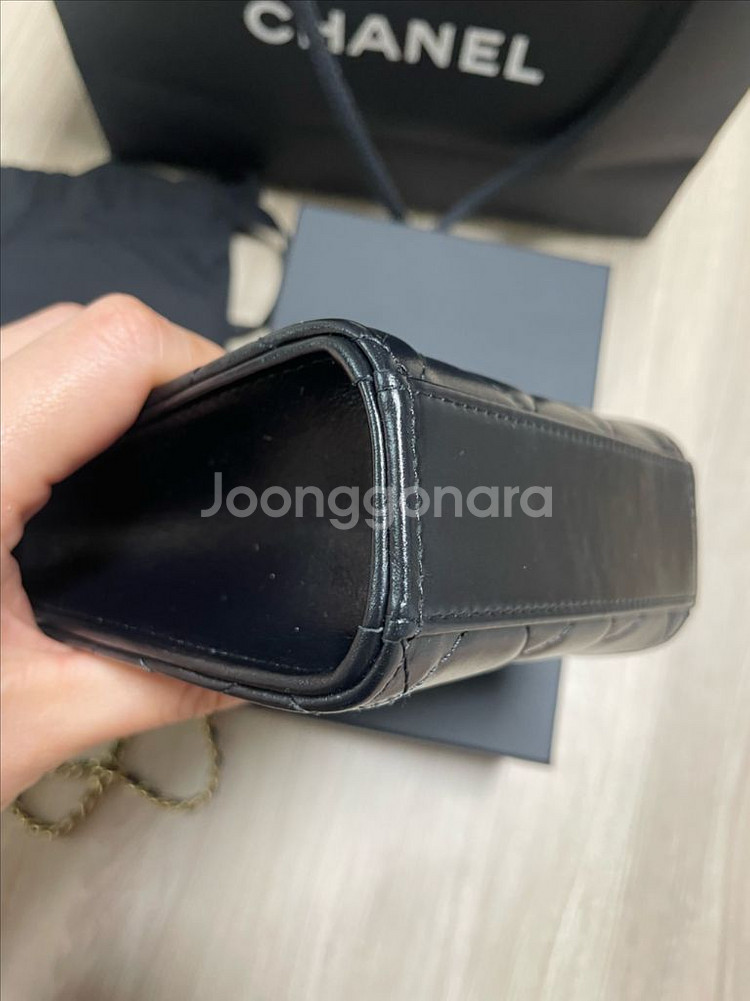 샤넬 폰홀더백--4