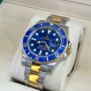 롤렉스 서브마리너 청콤 116613LB - 2020년