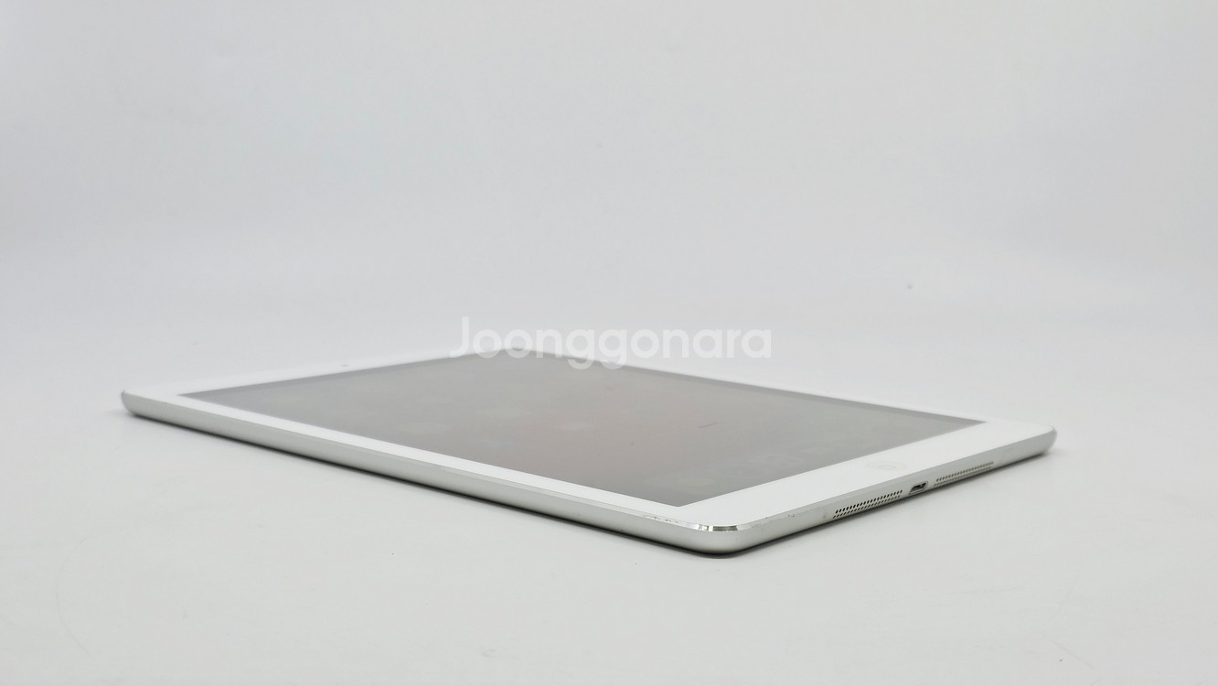 아이패드 에어1 16GB wifi 모델 MD788KH--1