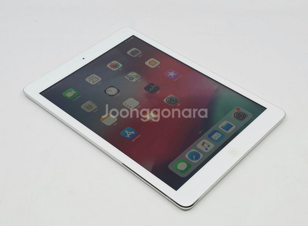 아이패드 에어1 16GB wifi 모델 MD788KH--0