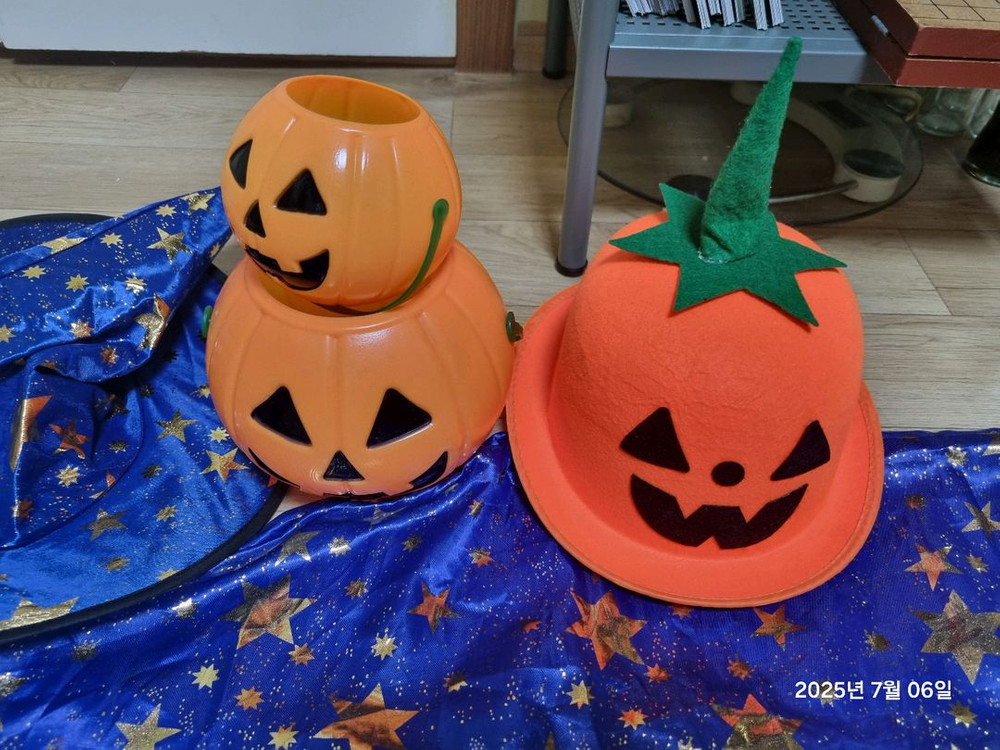 할로윈 코스튬 세트 택포 6천원입니다~--2