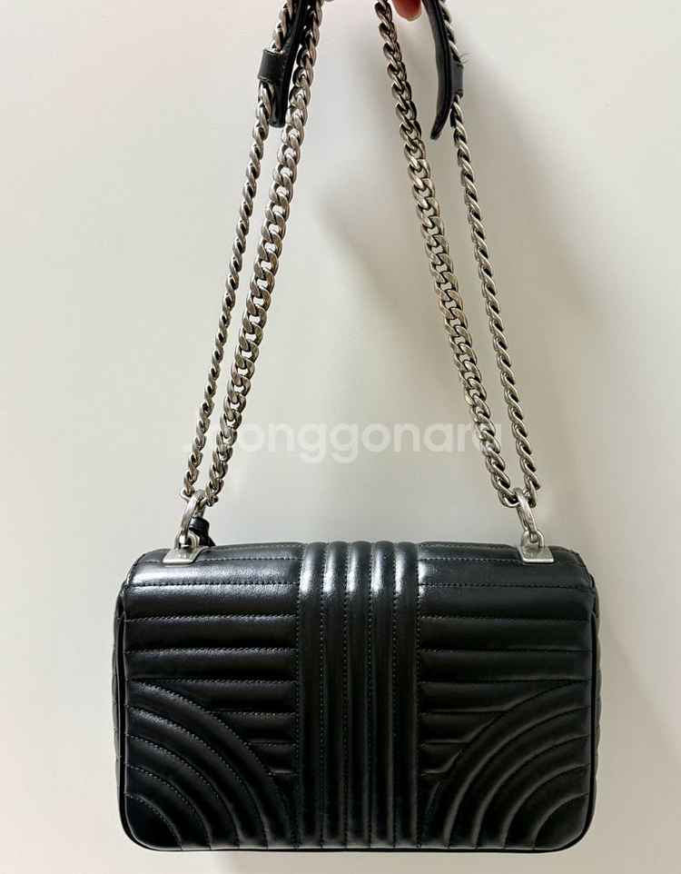 프라다 다이아그램 카프스킨 숄더백 미디움 블랙--1