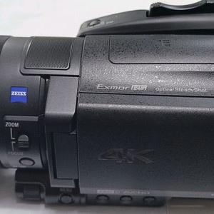 소니 4k 디지탈캠코더 ax700. 신품수준 팝니다.
