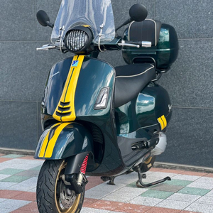 베스파 GTS300 한정판 식스티스 (1인차주,신차급