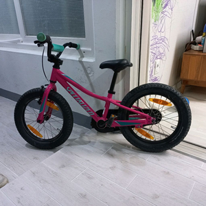 스페셜라이즈드 립락 16인치 핑크 유아자전거