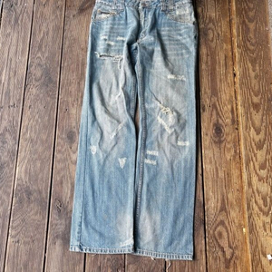 돌체앤가바나 청바지 데님청바지 데님팬츠 33인치