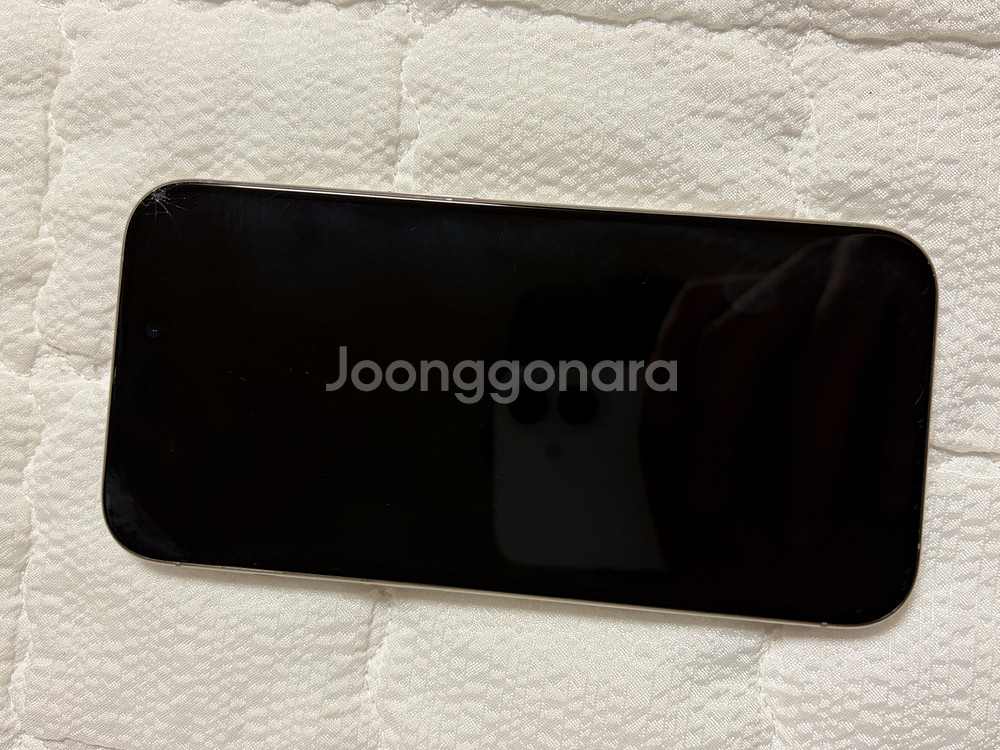 아이폰15프로 티타늄 256g--0