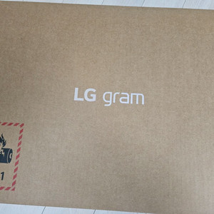 미개봉 lg그램14 화이트 14Z90T-GP56ML