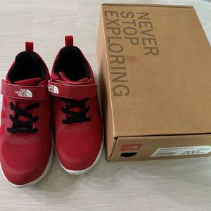 노스페이스 키즈 빨강 운동화 200mm 사이즈 작게나옴