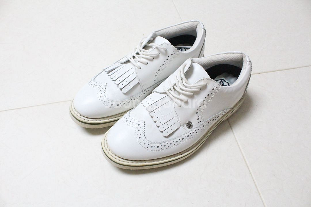 지포어 길티 골프화 250사이즈--1