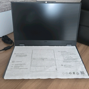 레노버 LOQ 15IRX9 게이밍 노트북 RTX4060