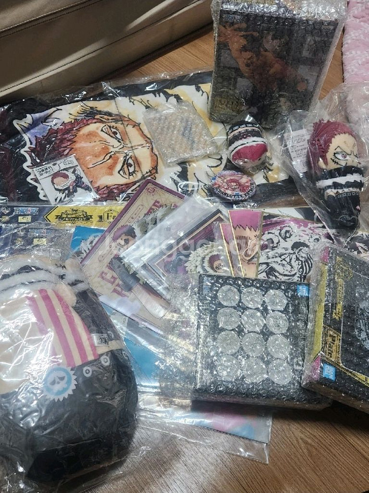 원피스 카타쿠리 피규어 굿즈 아크릴,인형등 팝니다.--1