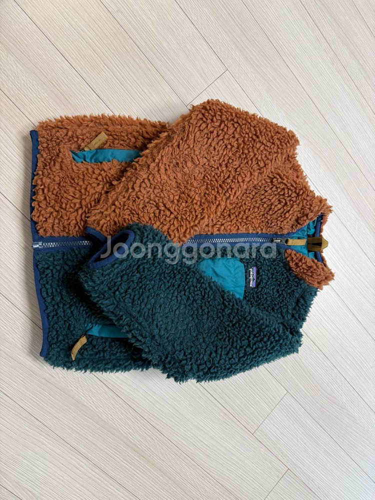 파타고니아 키즈 후리스(방풍) 5T--1