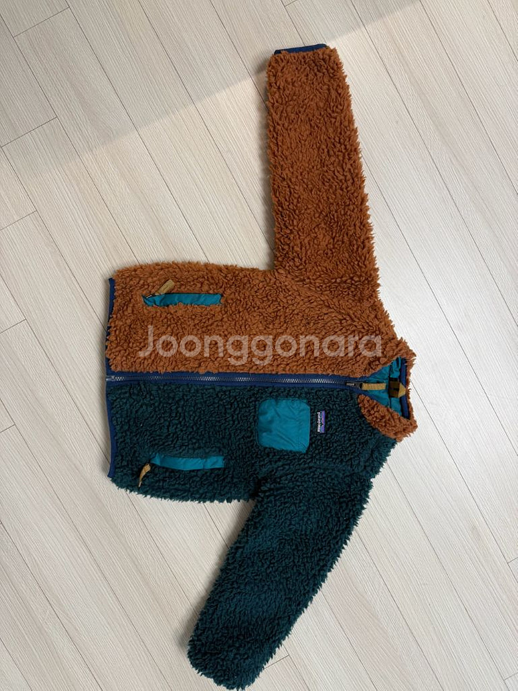 파타고니아 키즈 후리스(방풍) 5T--0