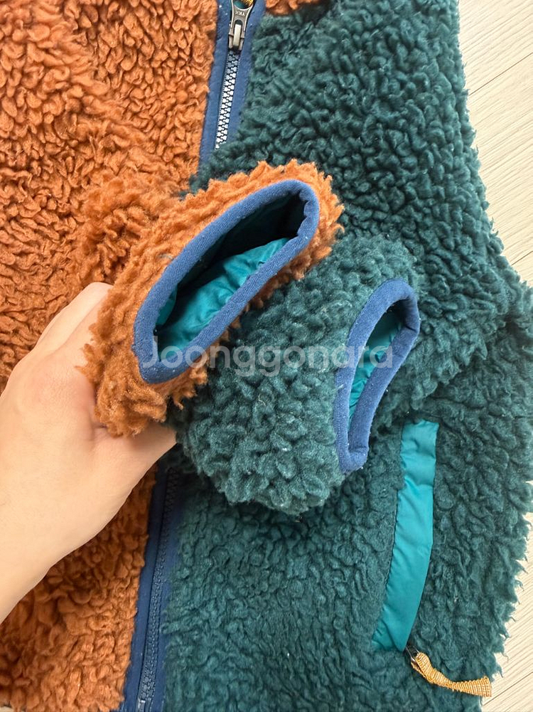 파타고니아 키즈 후리스(방풍) 5T--11