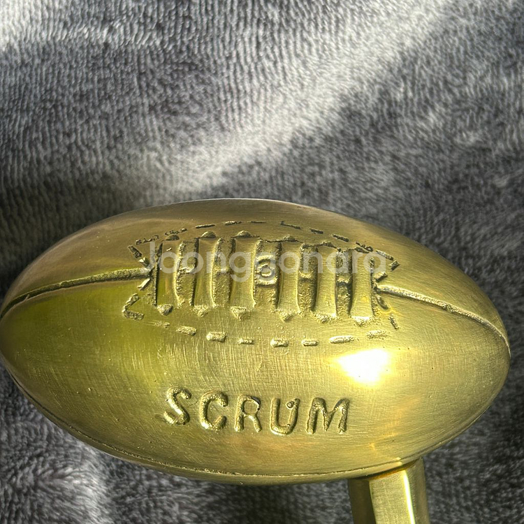 황동 신주 럭비 럭비공 풋볼 미식축구 장식품 팝니다--1