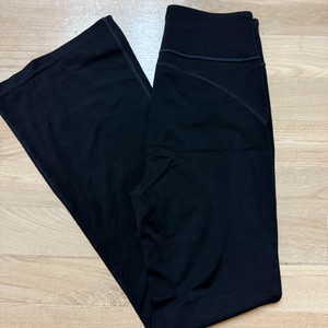 pvcs 프븏스 부츠컷 레깅스 m2