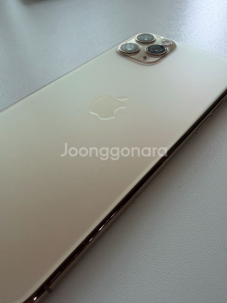 아이폰 11프로 256GB 골드색상--3