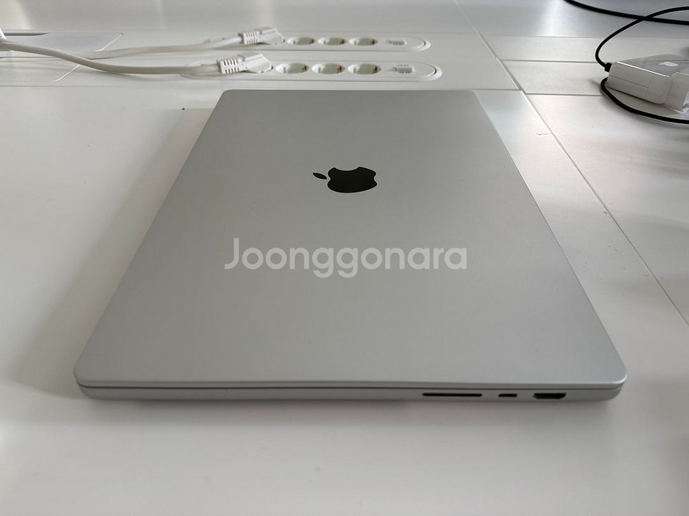 애플 2023 맥북 프로 16인치 M3 Max 팝니다--3