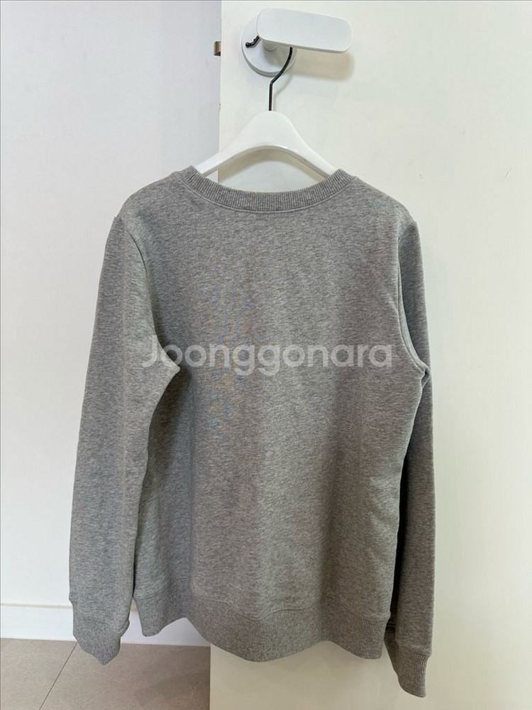 아페쎄 그레이 맨투맨팔아요--1