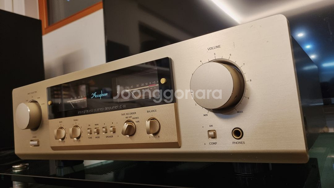 아큐페이즈 Accuphase E-211 인티 앰프--2