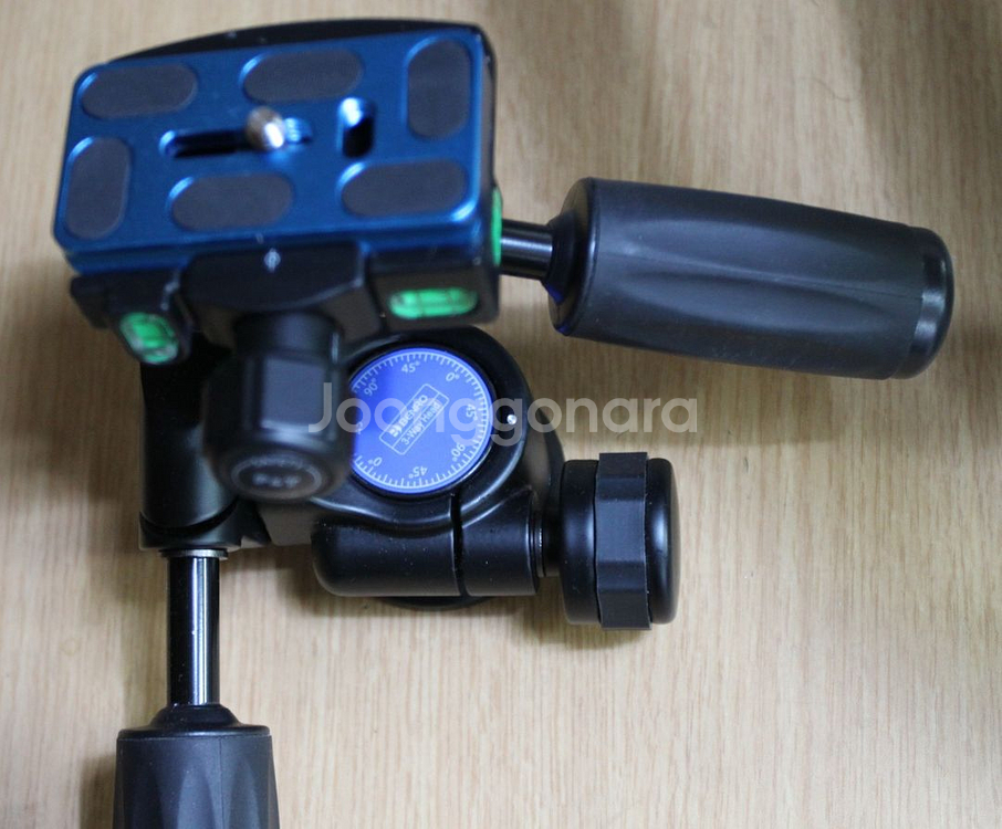 벤로 3WAY 삼각대 헤드 HD2A 판매합니다..--2