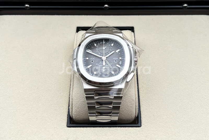 파텍필립 5990 다크그레이 스틸 신 버클 22년--0