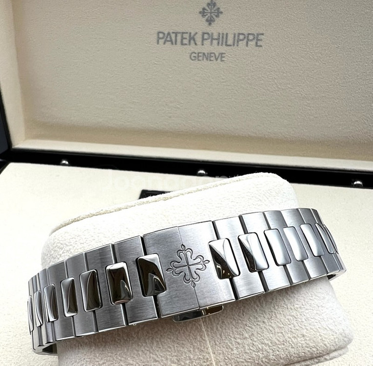 파텍필립 5990 다크그레이 스틸 신 버클 22년--4