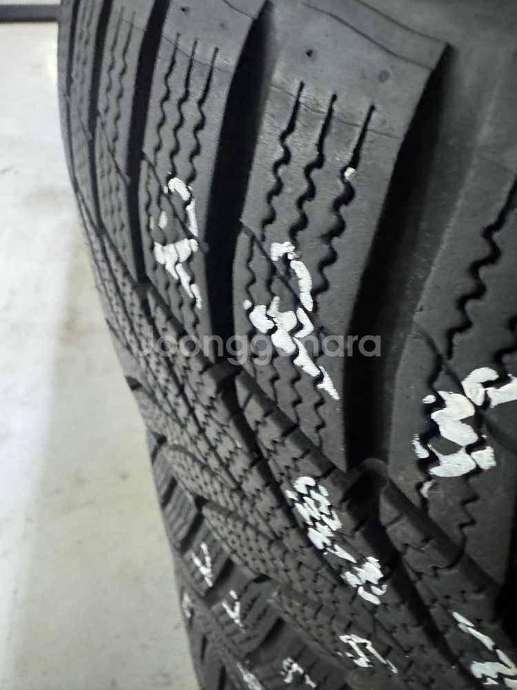 225/50/17넥센윈가드(90프로)(4짝--1