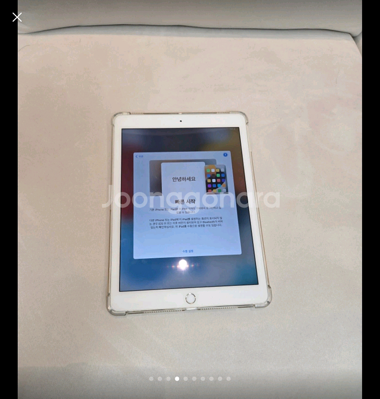 아이패드에어2 WiFl 16GB 판매합니다.--2
