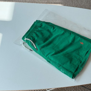 폴로 보이즈 M사이즈 수영복 팬츠 판매합니다.