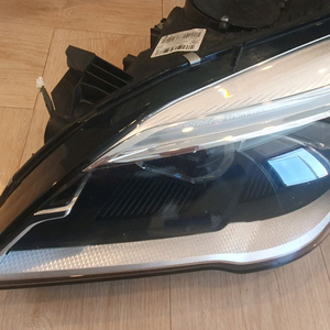 BMW F06 640d 운전석(좌측)헤드램프/헤드라이트