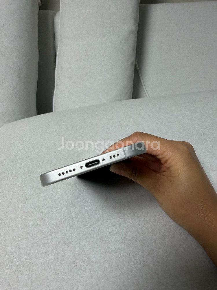 [거의새것]특S급 아이폰16 256GB 화이트--3