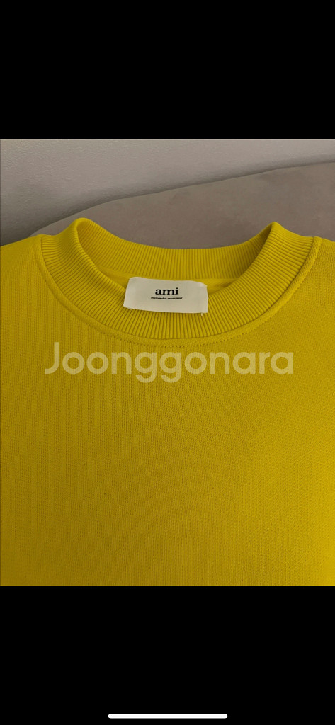 아미 새틴라벨 맨투맨 티셔츠--1