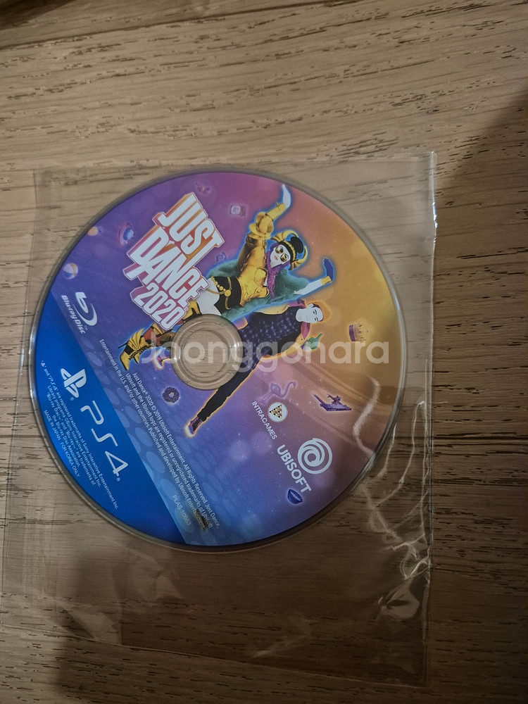 PS4 /플스4 용 카메라 팝니다--1