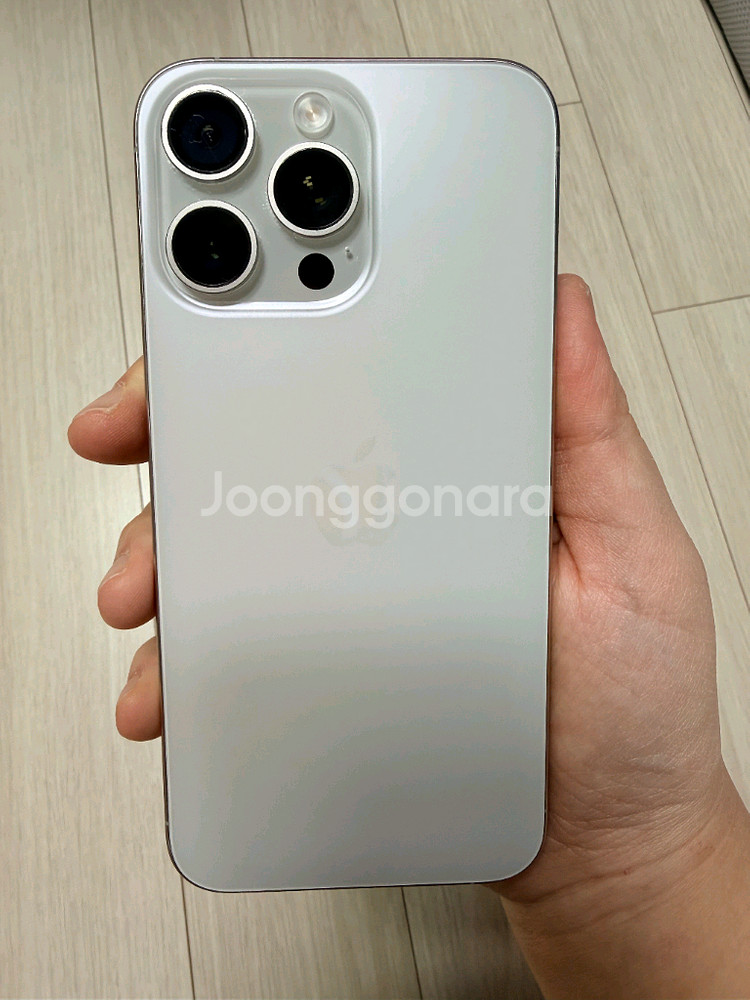 아이폰 15 pro max 256g--9