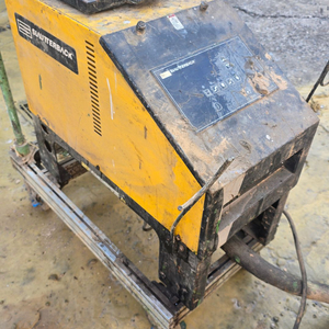 핫멜트 접착기기 판매합니다.