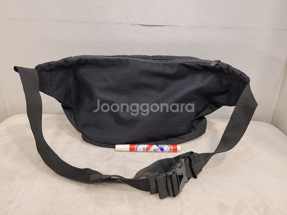 젝시믹스 슬링백 숄더백 블랙--1