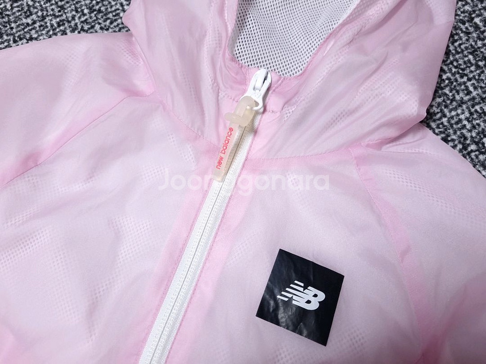 [무료배송][100]뉴발란스 키즈 바람막이 후드집업--3